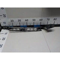 Направляющая заднего бампера правая VAG Octavia (A7) (2013 - 2020) 5E5807864