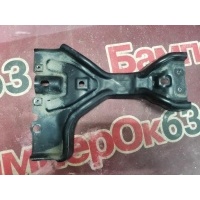 кронштейн замка капота Volkswagen Tiguan 5N1 2006 5N0805567F