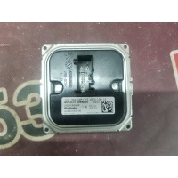 блок управления фарой Renault Kaptur 2016 260558608R