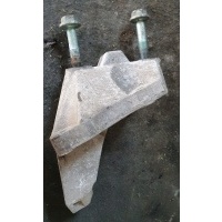 Лапа крепление кпп 1j0199117q болты a3