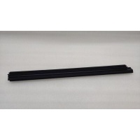 Уплотнитель стекла двери Toyota Camry 70 2021 6817333101, 68173-33100