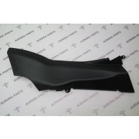 Обшивка стойки C нижняя внутренняя RH Land Rover Range Rover Sport L494 2013 LR128877
