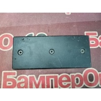 накладка номерного знака Hyundai Solaris RB 2011 865191R010