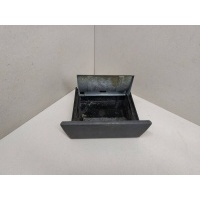 Пепельница Toyota Avensis (T220) 1998 74102-05030