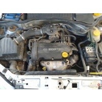 Opel corsa c 2003 год 1.2 16v двигатель z12xe голый