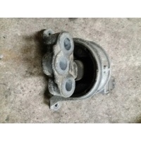 Подушка двигателя лапа astra г zafira а 90575772