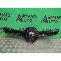 Накладка решетки радиатора Renault Arkana 1 2019-нв 623828985R