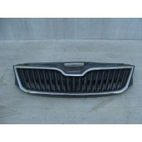 Решетка радиатора Skoda Rapid I Рест. (2017) 2017 5JA8536689B9
