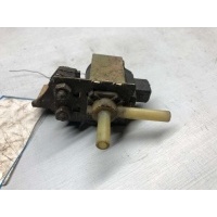 Клапан воздушный Audi 200 1986 026906283B