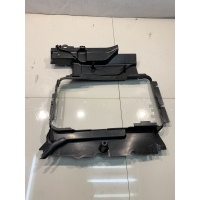 Бардачок Mercedes-Benz GLE W166 (2015-2018) 2016 A1666840018