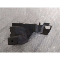 Кронштейн крепления бампера переднего Audi Q5 2 2017 8R0807284C