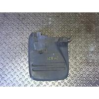 Брызговик зад. левая Toyota Sequoia 2000-2008 2004 766260C030