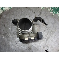 Заслонка дроссельная Volkswagen Passat 1999 06b133062g