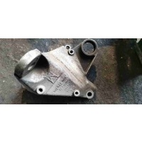 Кронштейн КПП Audi A6 C5(1997-2004) 2001 8D0399114S