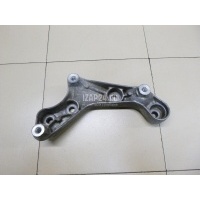 Кронштейн редуктора Mercedes Benz W221 (2005 - 2013) 2720140195