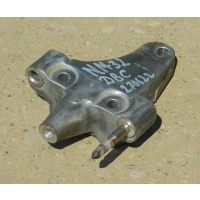 Кронштейн двс правый nissan maxima 1123140U00