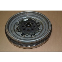 Volkswagen гольф vii r колесо двухмассовый 06k105266p audi a3