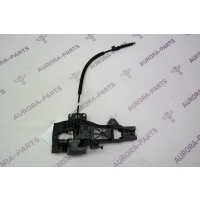Кронштейн передней ручки двери RH Audi Q7 2009 4L1837886F