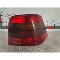 Фонарь задний правый Volkswagen Golf 4 (-) 1998 1J6945112S