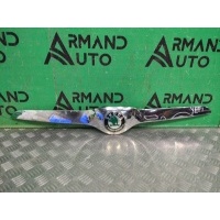 Накладка капота Skoda Yeti 1 2009-2014 5l0853633