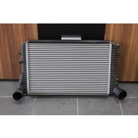 Интеркулер 1k0145803t как новая volkswagen skoda оригинал