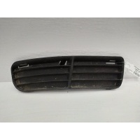 Заглушка (решетка) в бампер передний Volkswagen Polo (1994-1999) 1997 6N0853666B