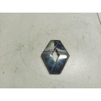 Эмблема на крышку багажника Renault Sandero (2009 - 2014) 908898936R