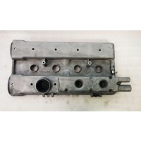 Крышка клапонов opel 1.6 16v крышка 90470439