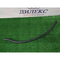 уплотнитель двери VW Touareg 2002-2010 2005 7l0839717
