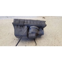 Корпус фильтра воздушный audi 80 b4 2.0 8v