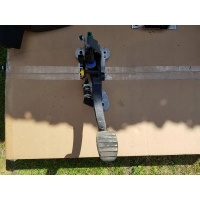 Педаль сцепление renault scenic 465030036r