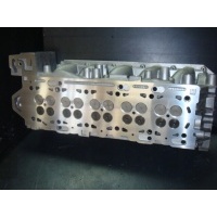 Головка блока цилиндров 2 , 4 d volvo 30731988 готова kompletnawałki