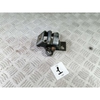Петля двери передней правой Audi A4 B5 (S4,RS4) 1996 8D0831412B