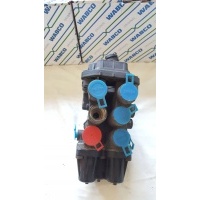Клапан sześcioobwodowy мерседес wabco 9347050050