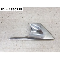 Накладка переднего бампера правая хром Toyota Land Cruiser 200 Ser Рест. 2 (2015) 2015 5212760210