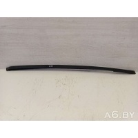 Молдинг стекла лобового Mercedes C W203 2004 A2036983298