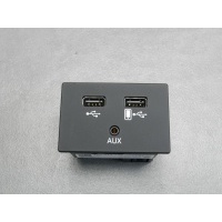 Audi a6 c7 порт usb aux 4g0035736