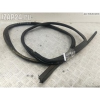 Уплотнитель крышки двери багажника 2003 9621876880
