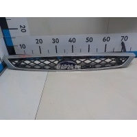 Решетка радиатора Ford Focus I (1998 - 2005) 1211513
