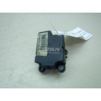 Моторчик заслонки отопителя Nissan Note (E11) (2006 - 2013) 27732AX701