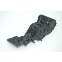 Каретка бампера правая передняя audi a4 8k0807284d