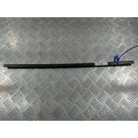 молдинг стекла двери задней правой наружный Land Rover Range Rover Sport 2011 LR044768