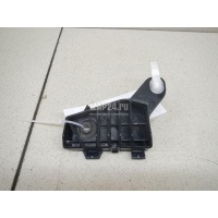 Направляющая заднего бампера левая Toyota RX 300/330/350/400h (2003 - 2009) 521560E011