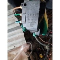 Блок клапанов пневмоподвески Audi A8 D4 (S8,RS8) 2010 4H0616013