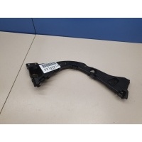 Кронштейн бампера заднего левый Ford Focus 3 2011-2019 1742939