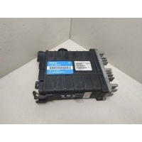 блок управления двигателем Volkswagen Golf 3 1996 BOSCH,0261200253,030906026A
