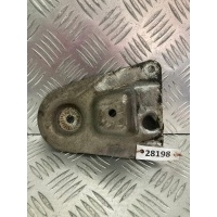 Кронштейн подрамника Volkswagen Passat B5 1996-2000 1998 8D0399542B