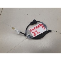 Трос открывания задней двери Skoda Superb 3T 2008-2015 3T0839085A