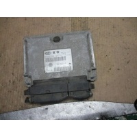 Блок управления двигателем Volkswagen Golf 1998 036906014M