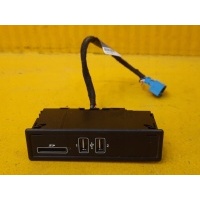 V класса w447 считыватель карт usb a2058200126